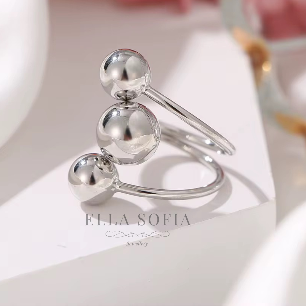 Natalia triple ball adjustable ring