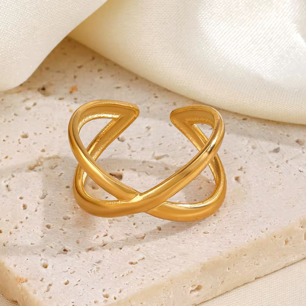 Christina x ring
