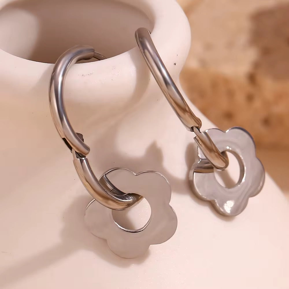Fleur stainless steel hoop earrings