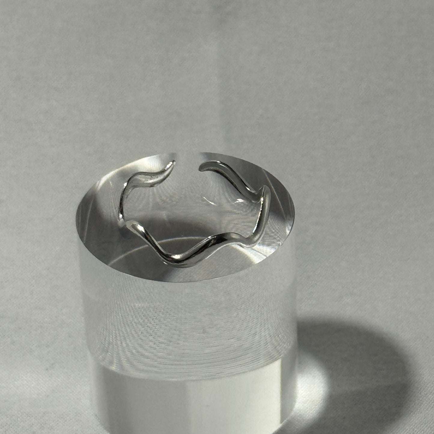 Savannah wave adjustable ring