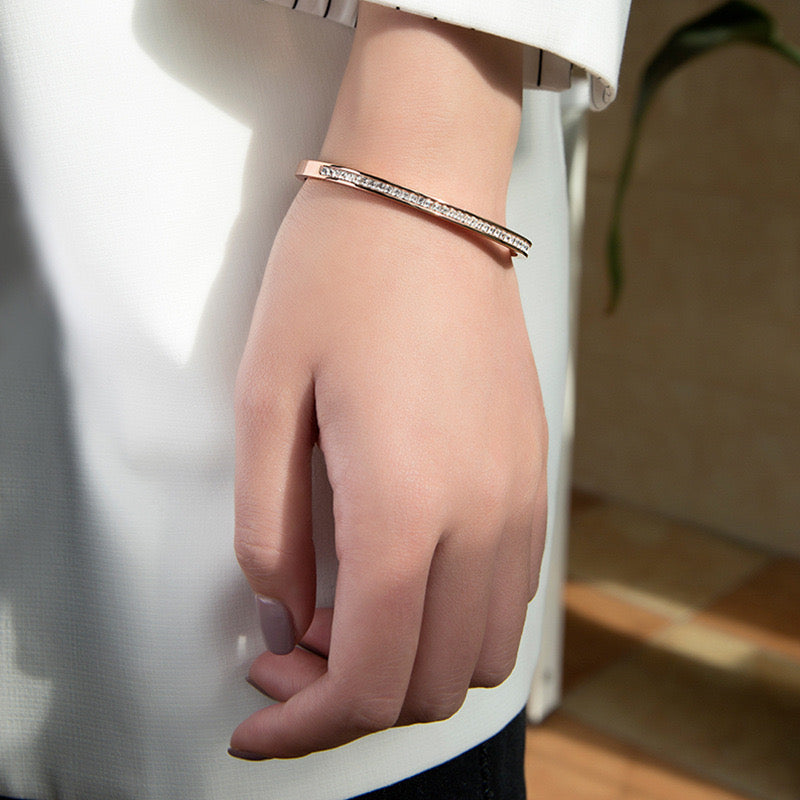 Isabella zircon bangle