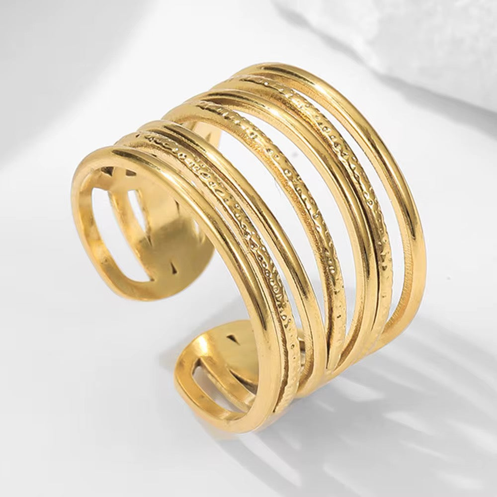 Cerys chunky ring
