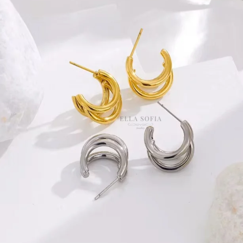 Clara triple hoop earrings