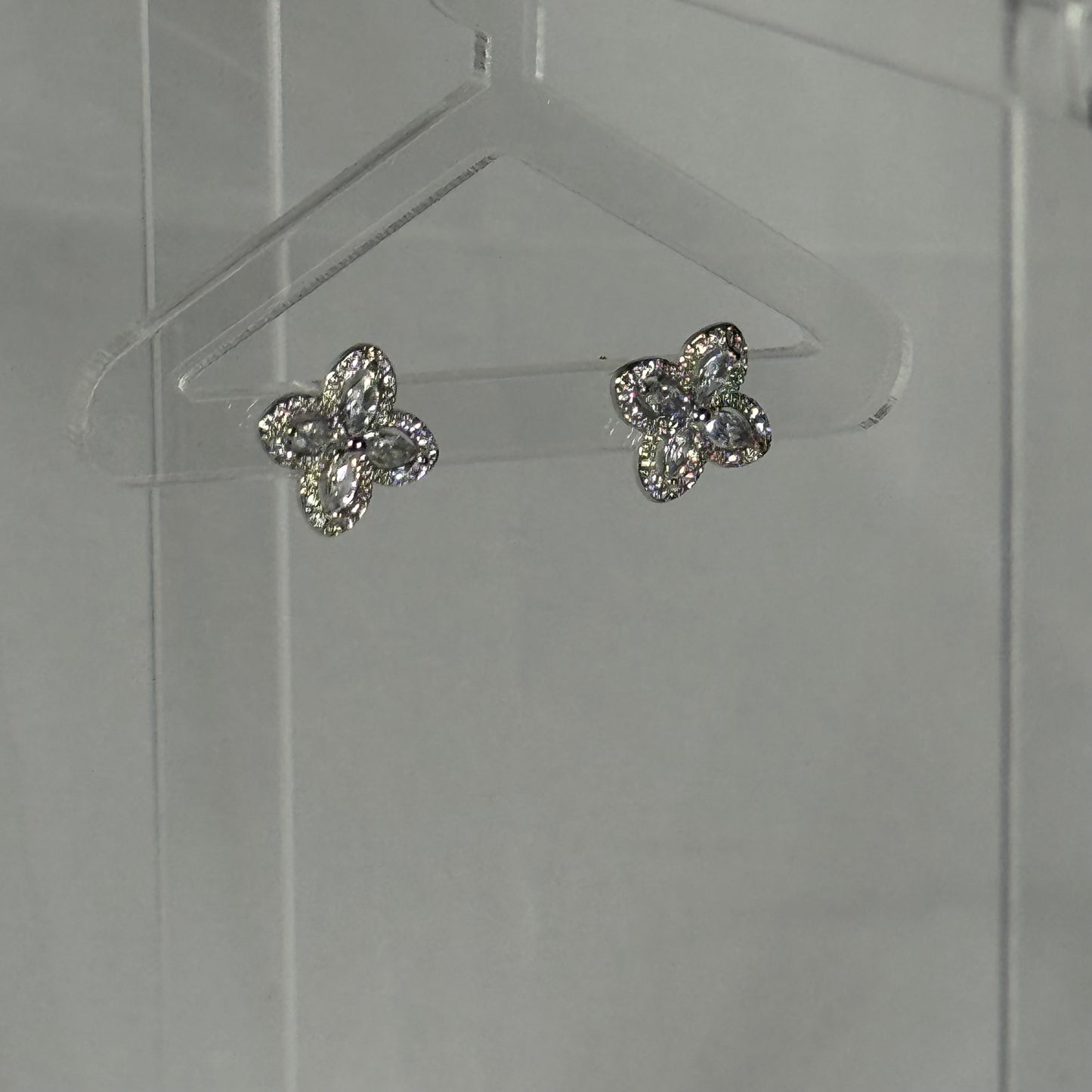 Celeste flower zircon stud earrings