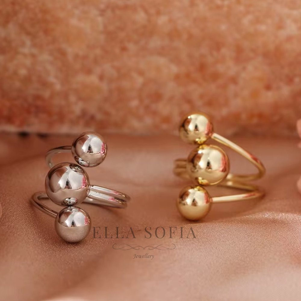 Natalia triple ball adjustable ring