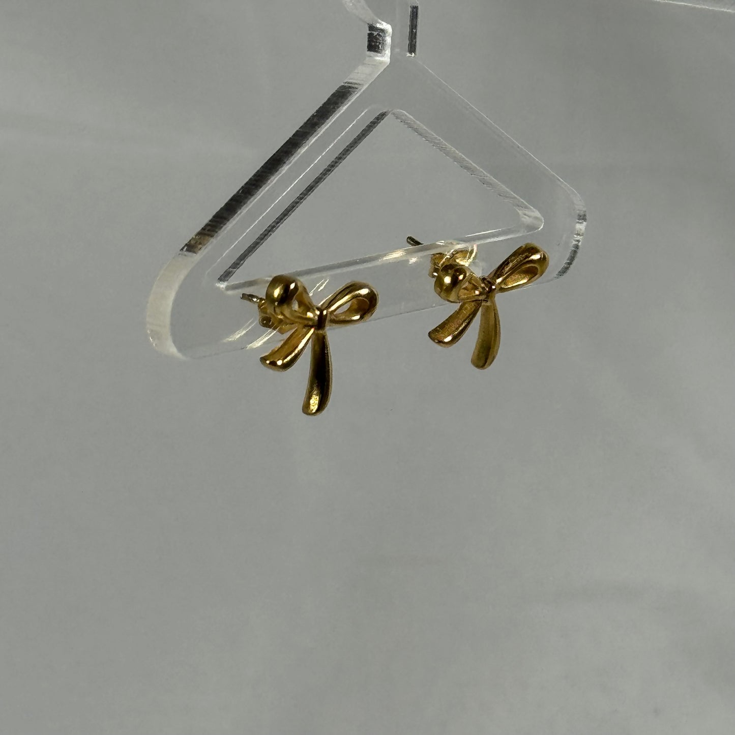 Lacey bow stud earrings